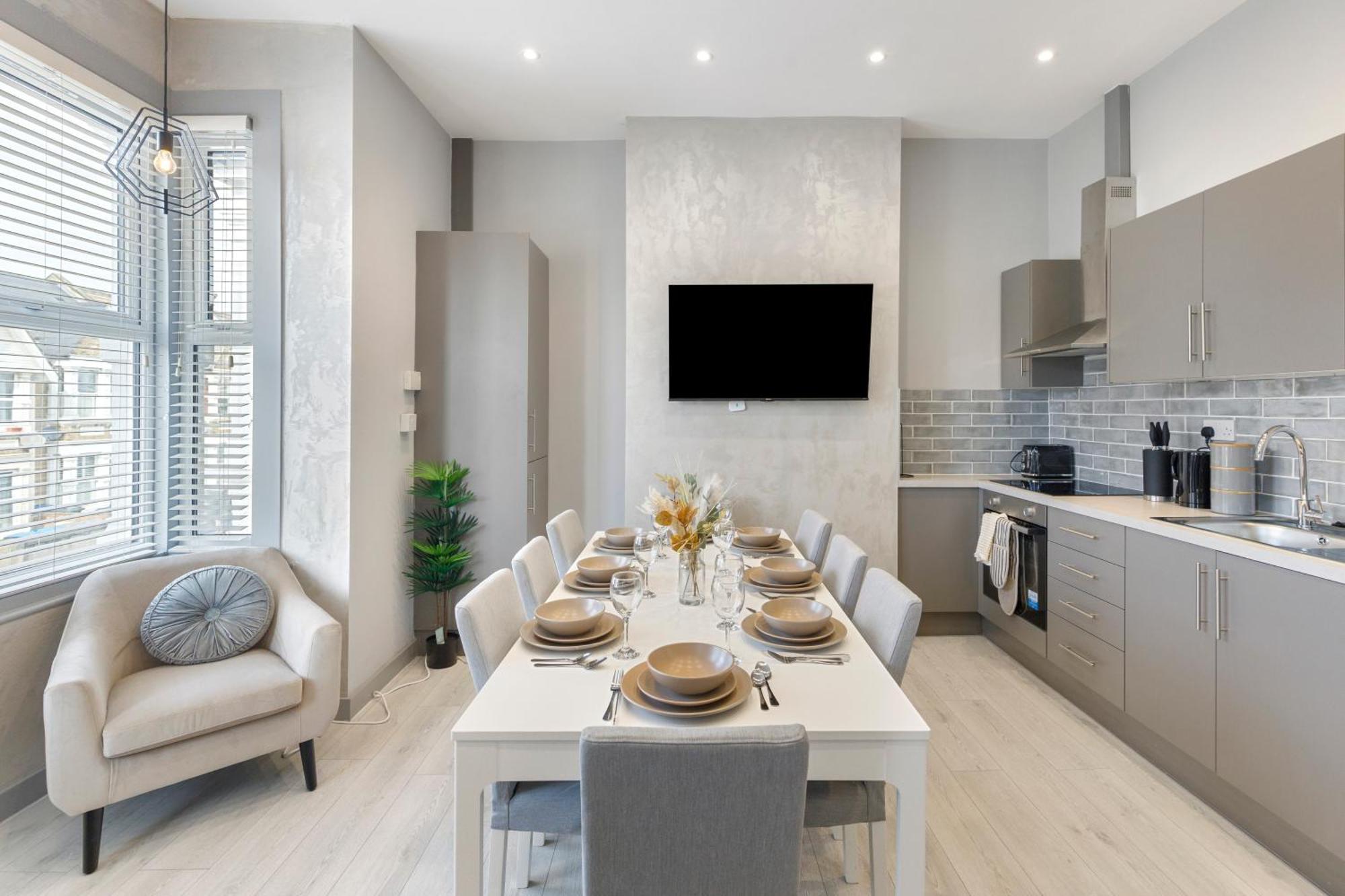 Wembley Luxury 3 Bedroom Лондон Экстерьер фото
