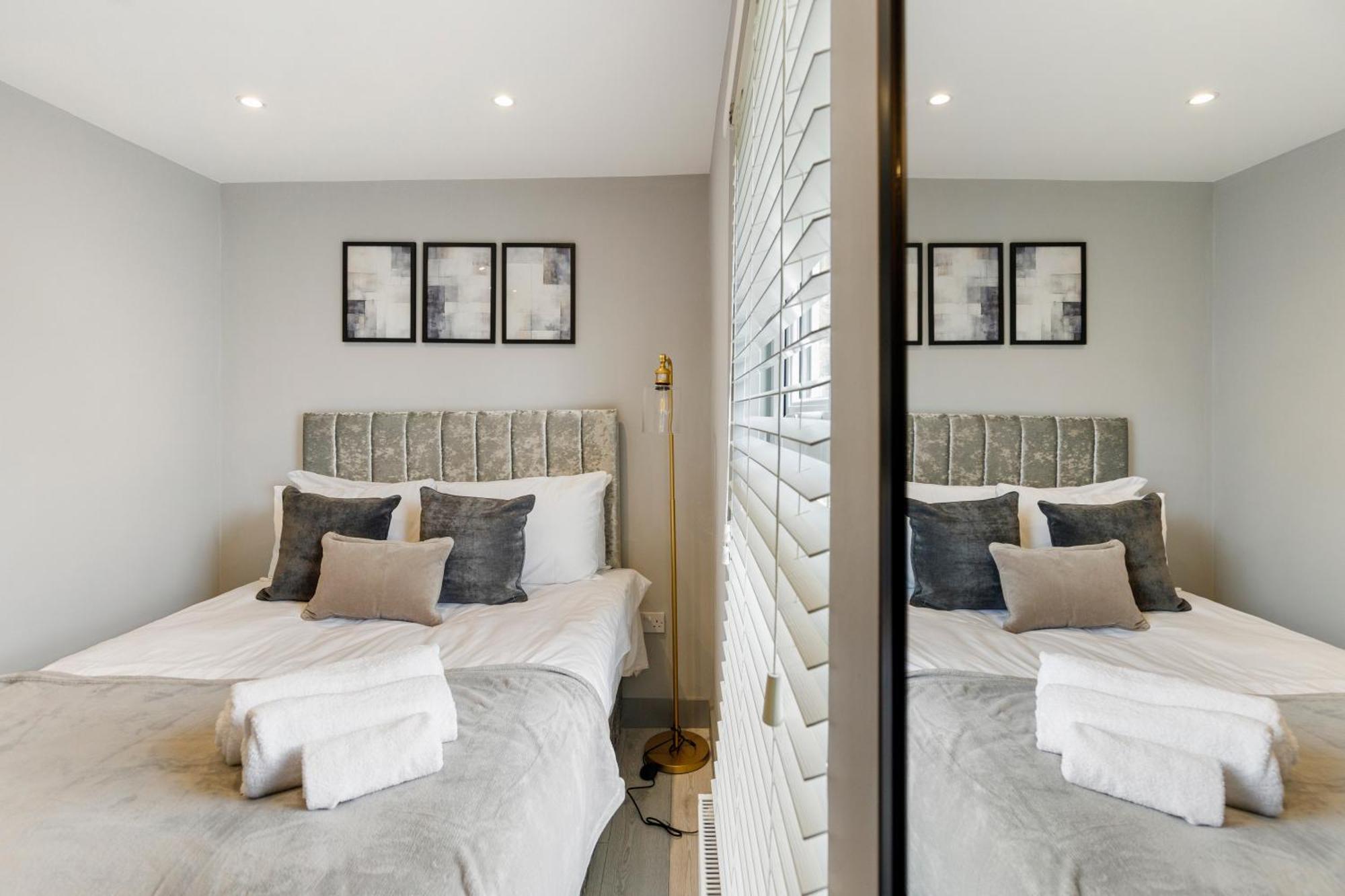 Wembley Luxury 3 Bedroom Лондон Экстерьер фото