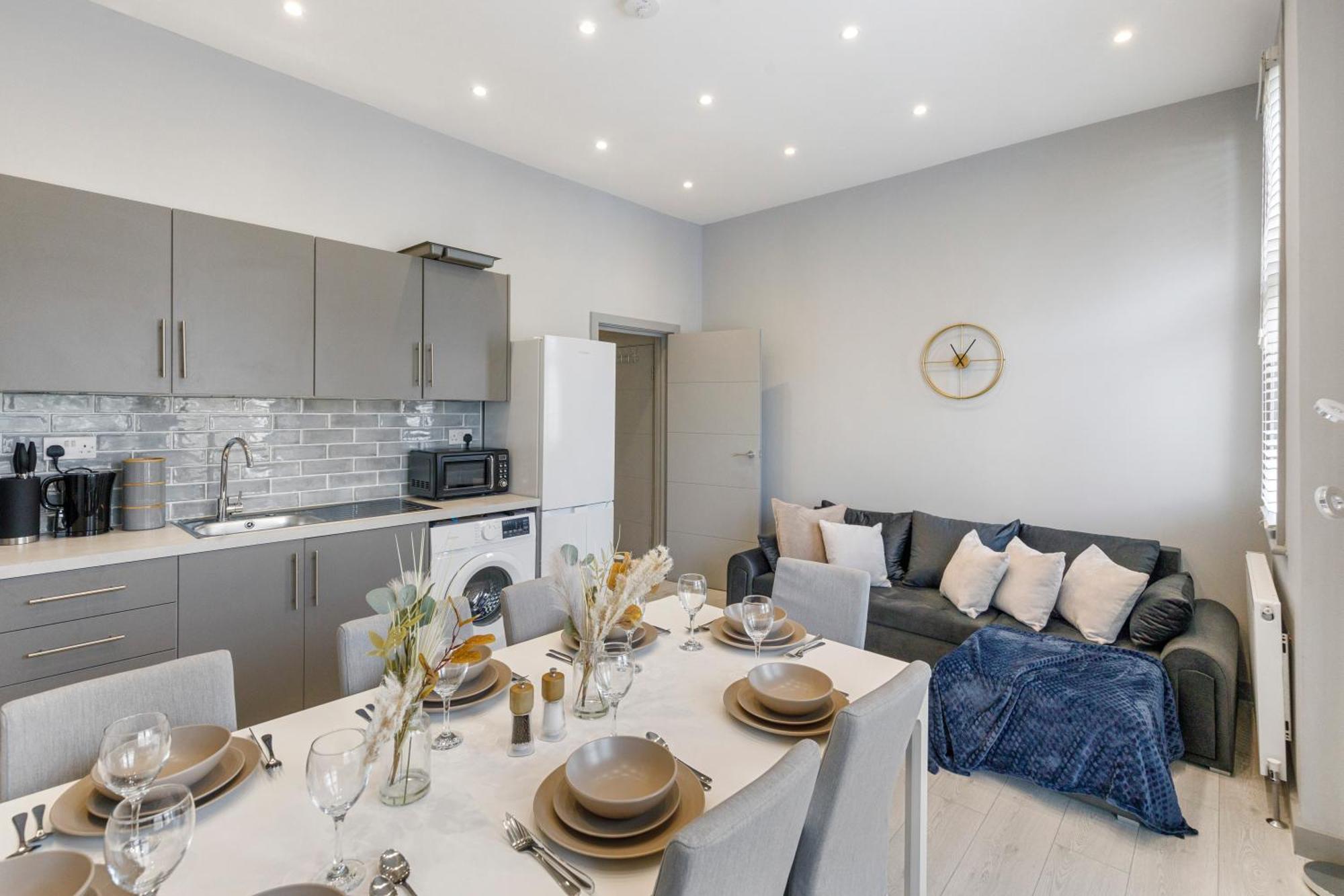 Wembley Luxury 3 Bedroom Лондон Экстерьер фото
